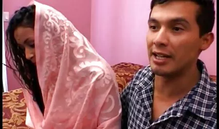 چشم گربه فیلم سوپر مادر با پسر زیبا جوان تایلندی