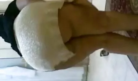 Busty بریتنی کهربا فیلم سوپر مادرو فرزند