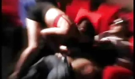 کشور گربه فیلم سوپر مادر با پسر